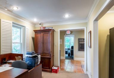 4153 Roswell Rd, Atlanta, GA, 30342